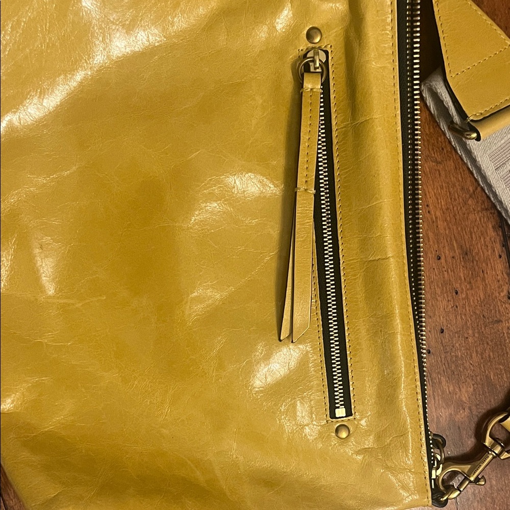 Isabel Marant Mustard Crossbody Handbag - Picture 2 of 5